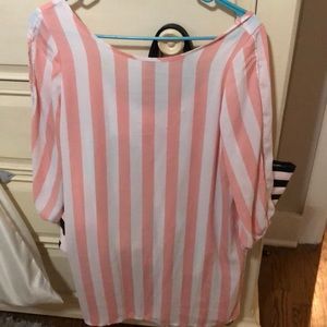 Dress with a bow detail on back